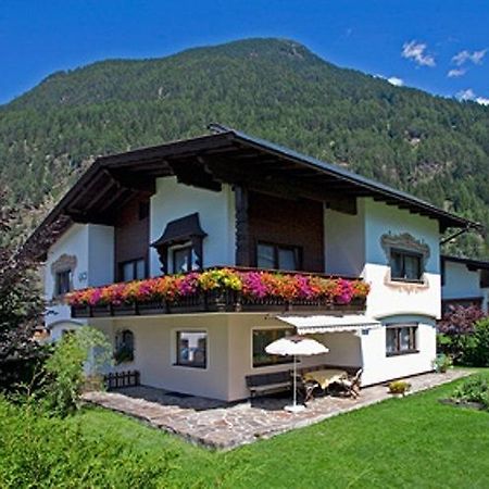 Ferienwohnungen Plattner Langenfeld Exterior photo
