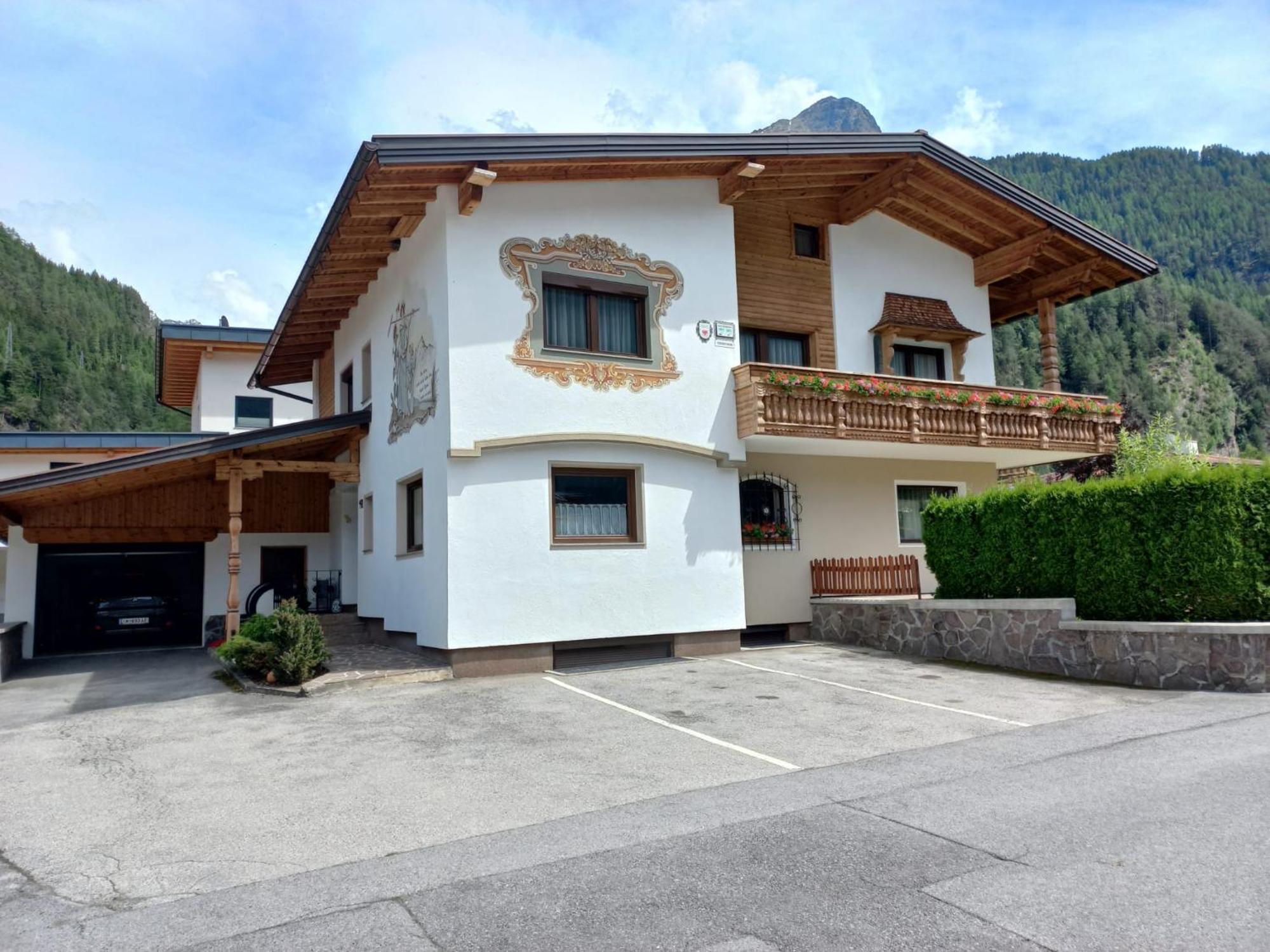 Ferienwohnungen Plattner Langenfeld Exterior photo